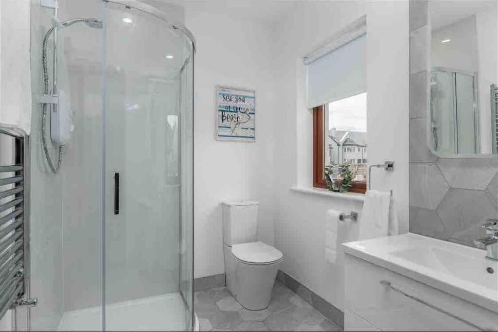 Wonderful Coastal Home In Dingle Town Εξωτερικό φωτογραφία