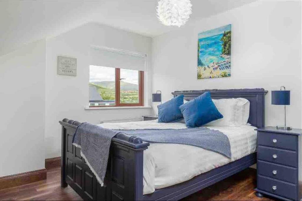 Wonderful Coastal Home In Dingle Town Εξωτερικό φωτογραφία